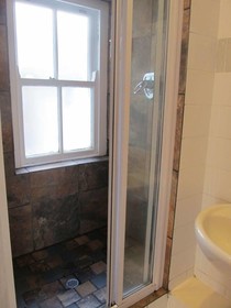 Daddy Long Legs Art-Hotel