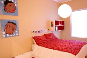 Daddy Long Legs Art-Hotel