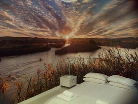 Daddy Long Legs Art-Hotel