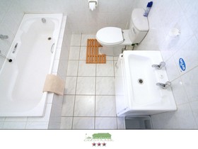 De Keurboom Guesthouse