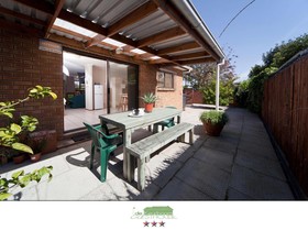 De Keurboom Guesthouse