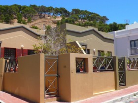 De Waterkant Cottages & Apartments