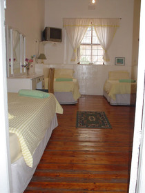 District Six Guesthouse