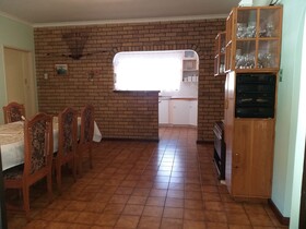 DJ'S B&B