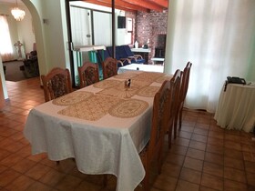 DJ'S B&B