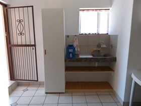 DJ'S B&B