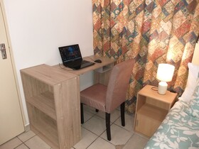 DJ'S B&B