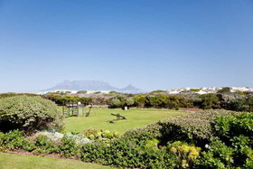 Dolphin Beach Hotel