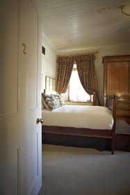 Dutch Manor Antique Hotel