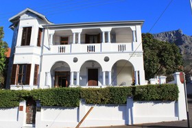 Esperanza Guest House