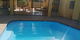 Flintstones Guest House Cape Town