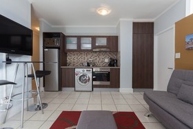 Four Seasons Apartments by CTHA