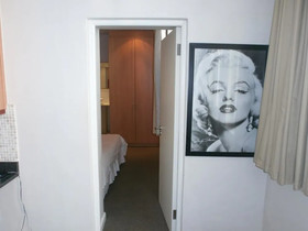 Glaston House 206 Apartment