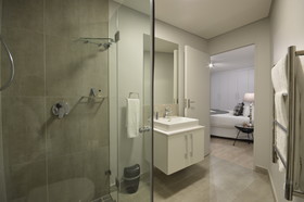 Greenwich Square Luxury Apartments