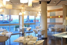 aha Harbour Bridge Hotel & Suites