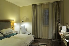 aha Harbour Bridge Hotel & Suites