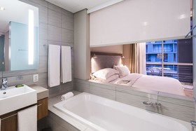 aha Harbour Bridge Hotel & Suites