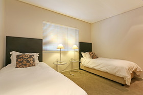 Harbour Edge by Totalstay