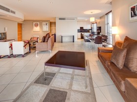 Harbour Edge