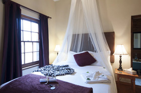 Harfield Guest Villa