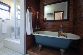 Harfield Guest Villa