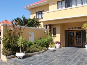 Helpmin Hotel