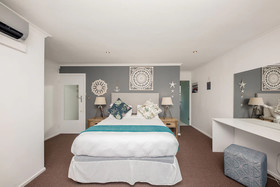 Indigo Bay - The Villa