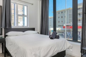 Inn & Out Express Sea Point
