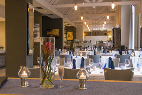 Onomo Hotel Cape Town - Inn On The Square