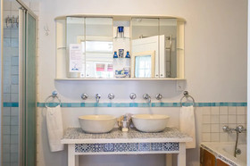 Inn Style Guesthouse