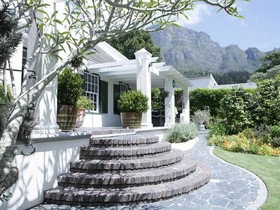 Kidger House