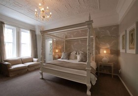 Kingslyn Guesthouse