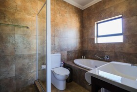 Kwantu Guesthouse 3