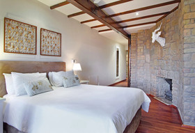 Lalapanzi Lodge
