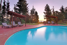 Lalapanzi Lodge