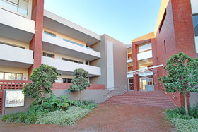 Manhattan Quarter Luxury Apartments