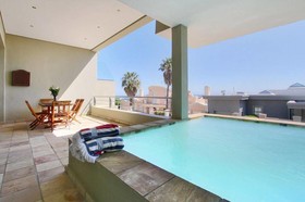 Medburn Views Penthouse