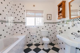 Medindi Manor Boutique Hotel