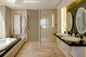 Moondance Villa