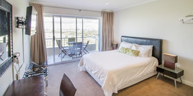Mouille Point Village