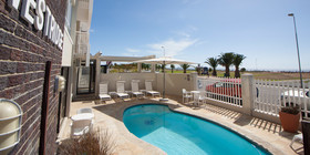 Mouille Point Village
