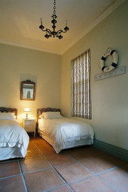 Mountain Manor Guest House