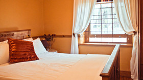 Mountain Manor Guest House