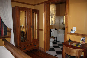 Mountain Manor Guest House