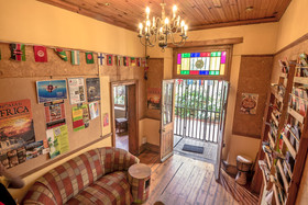Oak Lodge FlashPackers