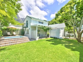 Newlands Cottages