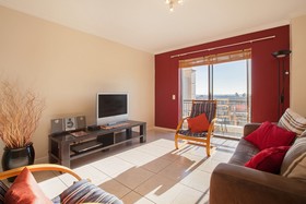 Nottingham Square by CTHA
