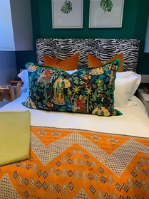 Pineapple House Boutique Hotel