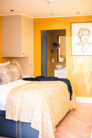 Pineapple House Boutique Hotel