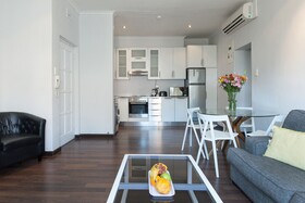 Polana Court by Cape Town Holiday Apartments
